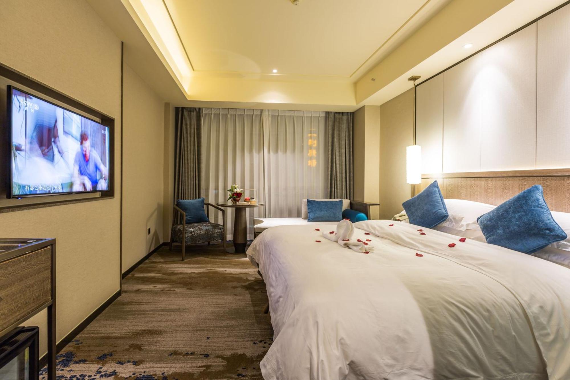 Oriental Hotel Tong Xiang Jiaxing Eksteriør bilde